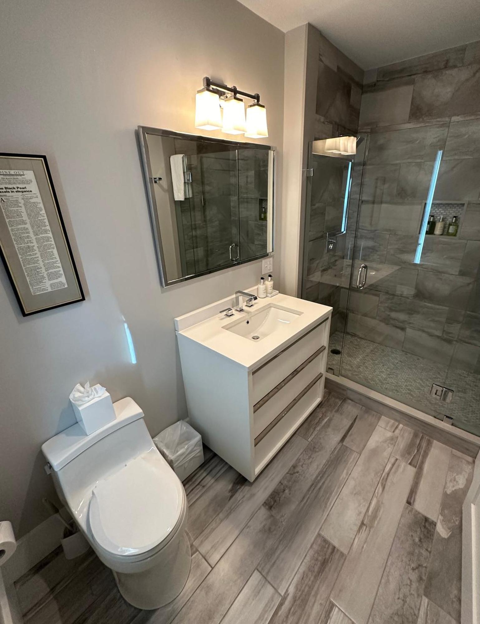 Entire Modern 7 Unit 7 Bath Boutique Inn Newport Tower Eksteriør billede