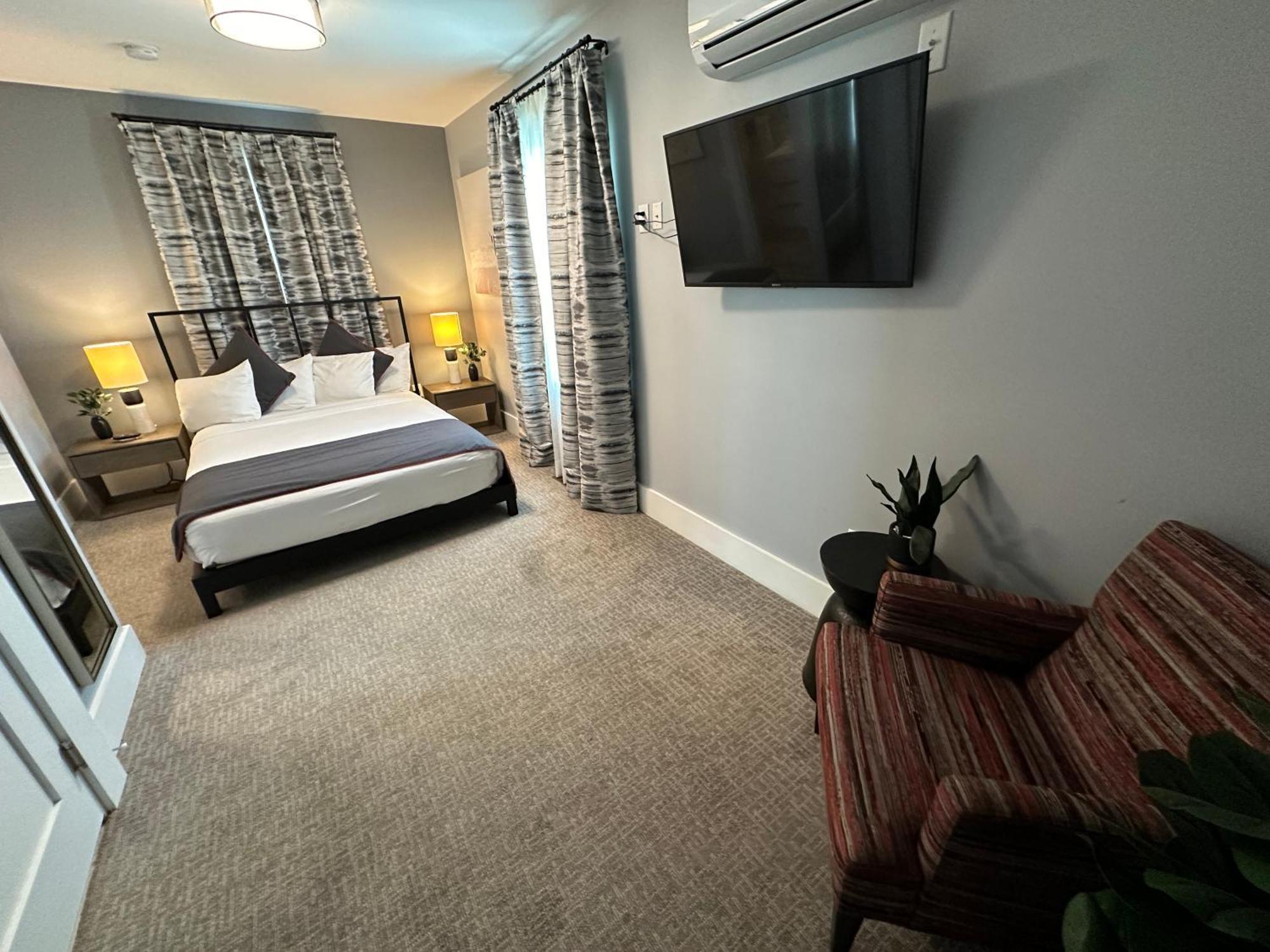 Entire Modern 7 Unit 7 Bath Boutique Inn Newport Tower Eksteriør billede
